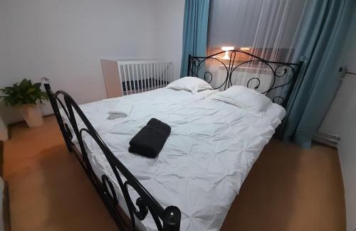Nadarzyn Apartment | Dąbrowski
