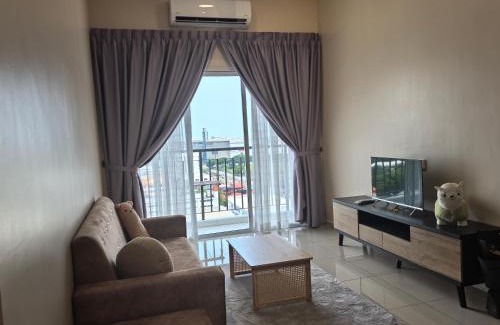 Kampung Lubok Peringgi Apartment | D'Aman Infinity Pool Homestay 01
