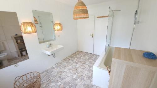 Niedenstein Apartment | D&B staycation Ferienpark