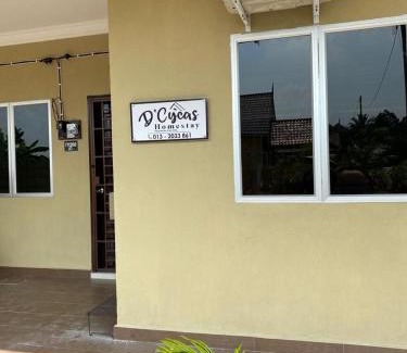 Pulau Indah House | D`Cycas Homestay Pulau Indah