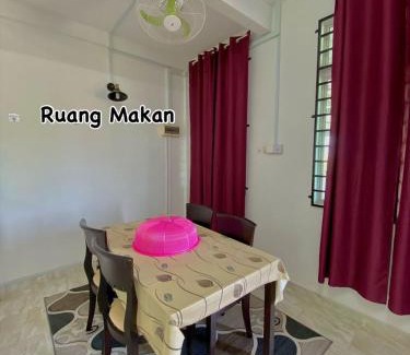 Keladong Apartment | D'Gabus Homestay
