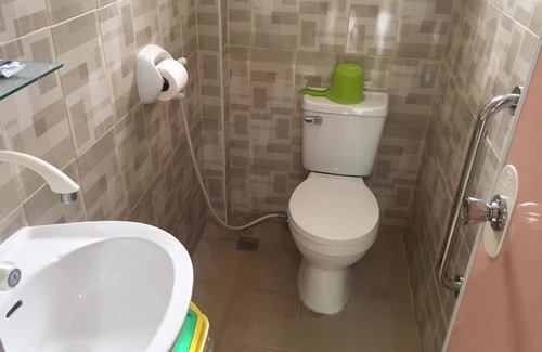 Siquijor Hotel | D's Ocean View Beach Resort