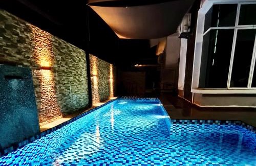 Durian Tunggal Villa | D'ZAHRA HOME - with 30ft private pool