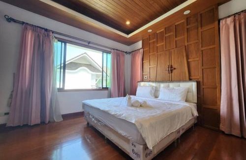 Central Pattaya Villa | D30长住优惠-市中心海边高端别墅区6间卧室泳池别墅