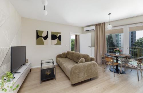 Grzegorzki Apartment | Dąbie Apartment with parking max 2000 kg