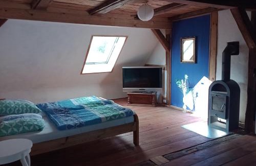 Kloster Tempzin Apartment | Dachkemenate im Lehmhaus