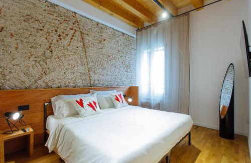 Historic Centre House | Dadi Home Camera 1