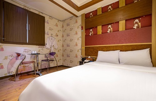 Ansan Hotel | Daebudo Sansol Motel