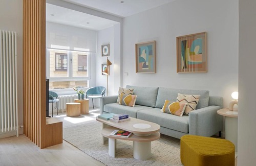 Gros Apartment | Daira Arena by FeelFree Rentals