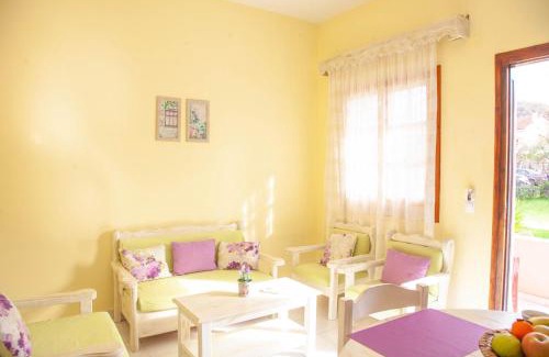 Almiros Beach Apartment | Dalia Apartment