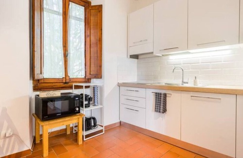 Rovezzano House | DaLu my homey apartment private car park 15 min city center