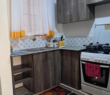 Kitengela Bed & Breakfast | Damkit Homes Kitengela