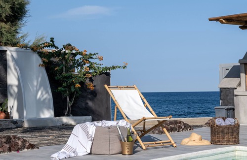 Agia Paraskevi Villa | Damma Beachfront Luxury Villa