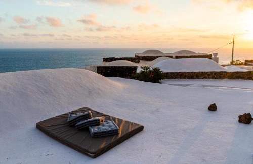 Pantelleria House | Dammuso Il Mulino by DomuSicily