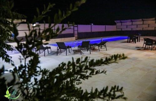 Sahab Resort | Dana tourist resort