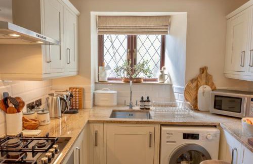 Chapel en le Frith House | Danes Cottage