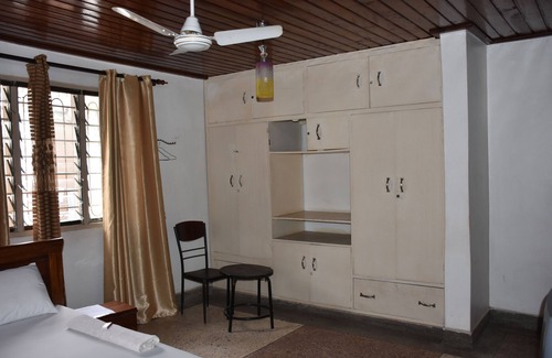 Mwananyamala Bed & Breakfast | Dar eco backpackers