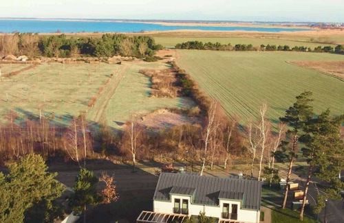 Pruchten House | DarssAhoi 1A Summary: