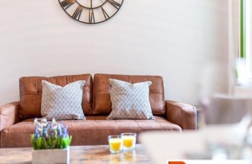 North Wheatley House | Darwin House -Gainsborough Luxury Contractor Home From Home & Family Getaway