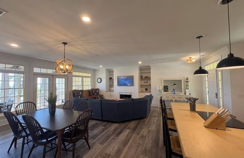 Melrose on the Beach Cottage | Daufuskie Island Beachfront 2 Bedroom Cottage- POOL INCLUDED