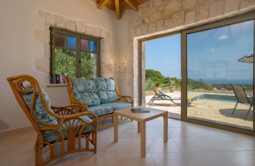 Vasilikos Villa | David's Villas - Private Pool & Scenic Surroundings