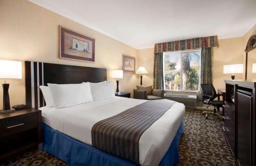 Concord Hotel | Days Inn by Wyndham Concord