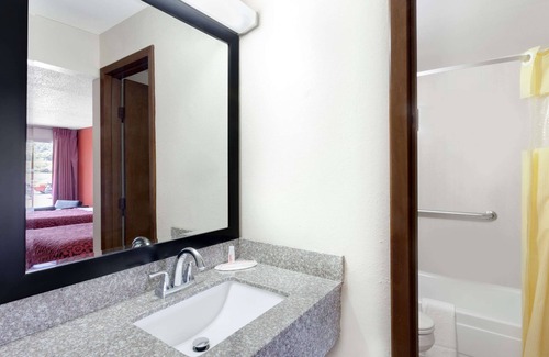 Cullman Hotel | Days Inn by Wyndham Cullman