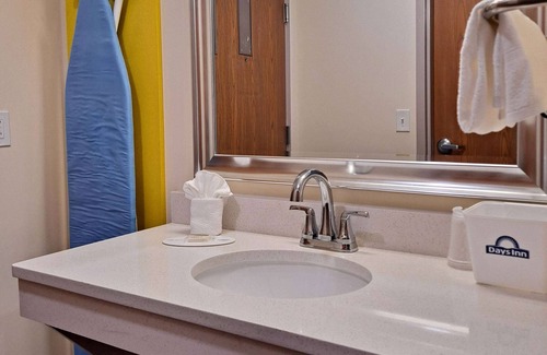Grayson Hotel | Days Inn by Wyndham Grayson