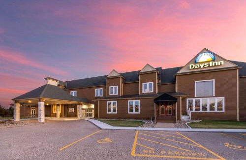 Hutchinson Hotel | Days Inn by Wyndham Hutchinson