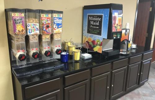 Phenix City Hotel | Days Inn By Wyndham Phenix City Near Fort Moore