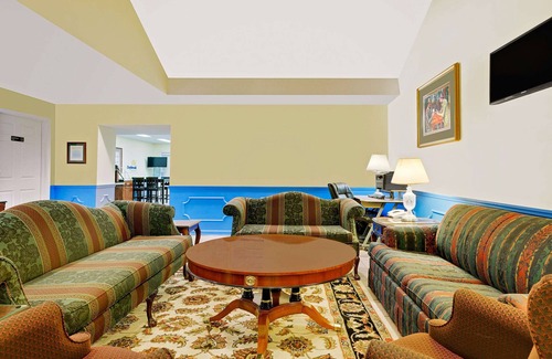 Valley Falls Hotel | Days Inn by Wyndham Spartanburg