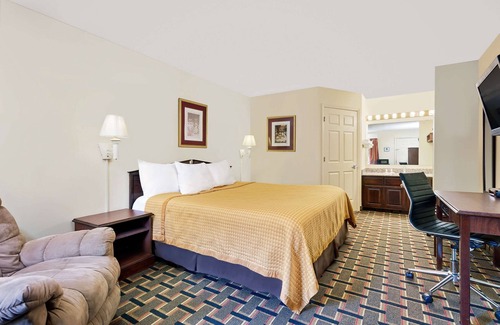 Valley Falls Hotel | Days Inn by Wyndham Spartanburg