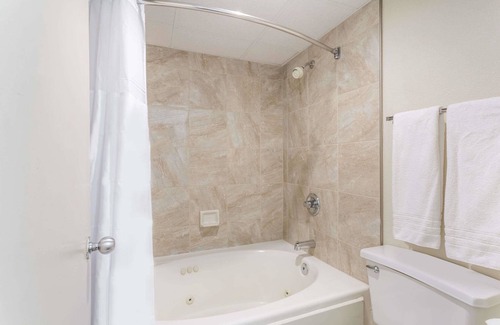 Winston - Salem Hotel | Days Inn by Wyndham Winston Salem North