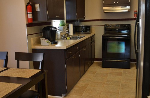 Riverside House | Dayton Air Force Museum Getaway! Close to WPAFB, Downtown, Wright State