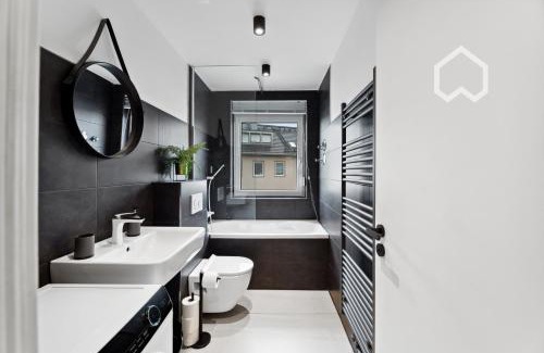 Weststadt Apartment | DayYoungLife mit Terrasse Grill Parkplatz