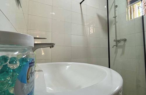 Alimosho Hotel | DCM Hotel and Suites