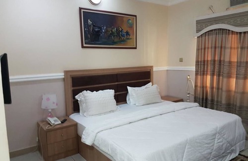 Karu Hotel | De George's Grand Resort