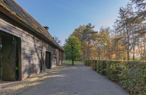 Verspreide huizen Ulvenhout Apartment | De Jager en de gelagkamers