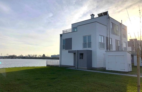 Olpenitz House | Holiday Home 'Hafenmeister By Seeblick Ferien Oro' with Sea View, Private Terrace and Wi-Fi