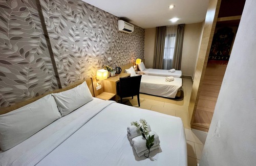 Kuala Selangor Hotel | De Palma Resort Kuala Selangor