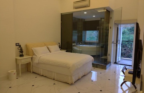 Donghe Bed & Breakfast | Dear Garden