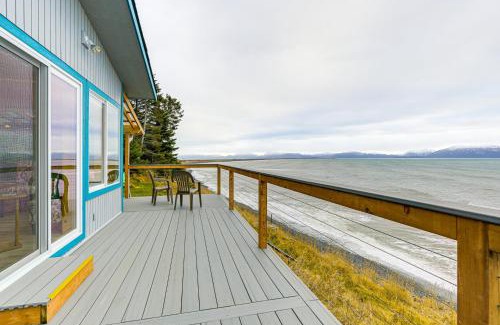Homer House | Deck and Panoramic Views Bayfront House in Homer!