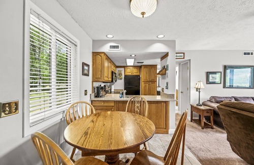 Gatlinburg - Pigeon Forge Resort | Deer Ridge Mountain Resort