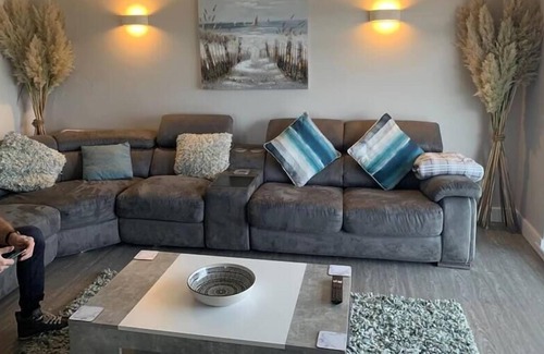 Deganwy House | Deganwy Conwy 3/4BR Beach house