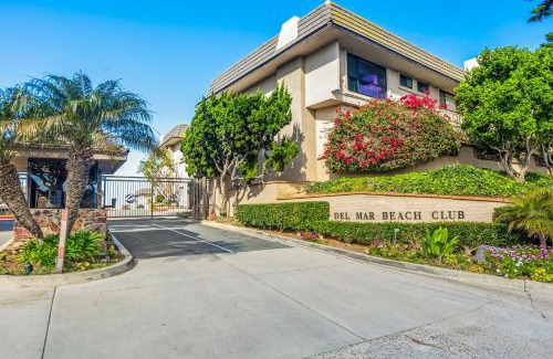 Solana Beach Apartment | Del Mar Gem condo