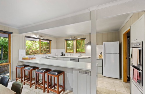 Merrijig House | Delatite Lodge - River Front