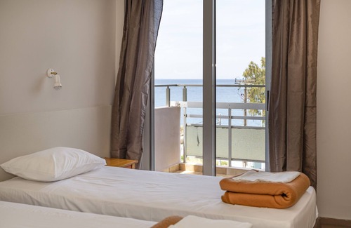 Patras Hotel | Delfini Hotel