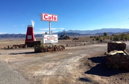 Tecopa Cabin | Delight's Hot Springs Resort