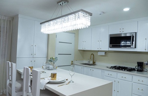 Ensanche Miramar Apartment | Delightful 2-bedroom centric apartment