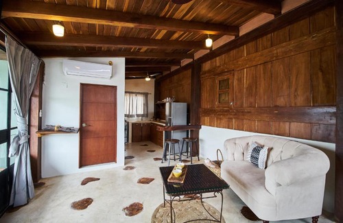 Zama Apartment | Delightful and romantic rooftop cabin & pool